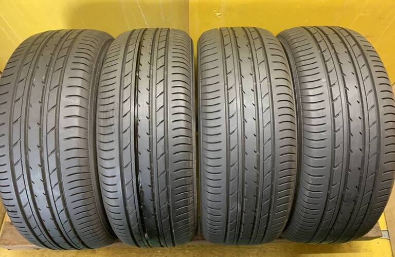 ヨコハマ　BluEarth ブルーアース　225/55R17 97V　E70 E70J  4本セット