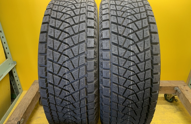 No2775 E1-Z   未使用　ブリヂストン　ブリザック　DM-Z3 265/70R17 115Q　2本セット　