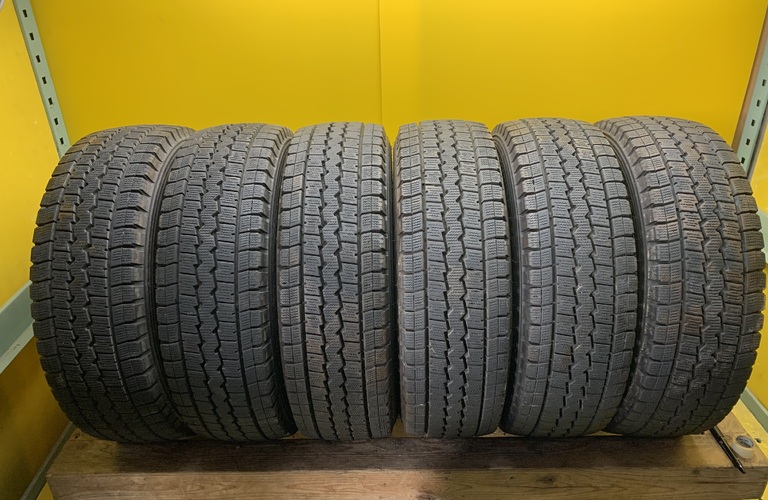 No2868  A1-Z  バリ溝 イボ残り！！DUNLOP ダンロップ　WINTER MAXX LT03 195/70R15.5 109/107L LT　6本セット 